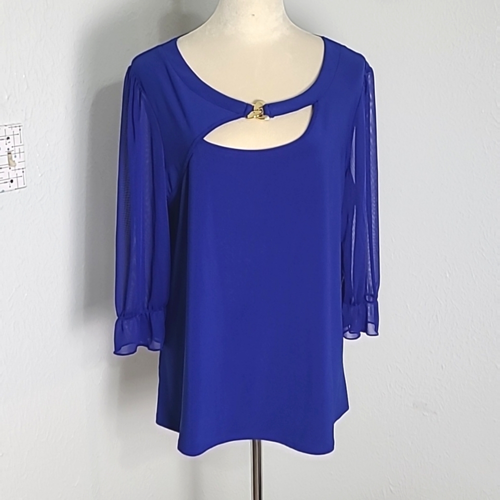 Zero 2 Eight Royal Blue Blouse with Cut-out @ Neckline  Gold Accent, Size 1X NWT